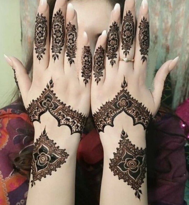 Punjabi Royal Hand Mehndi Design (25) Punjabi Royal Hand Mehndi Design (25)