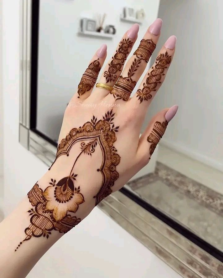 Punjabi Royal Hand Mehndi Design (8) Punjabi Royal Hand Mehndi Design (8)
