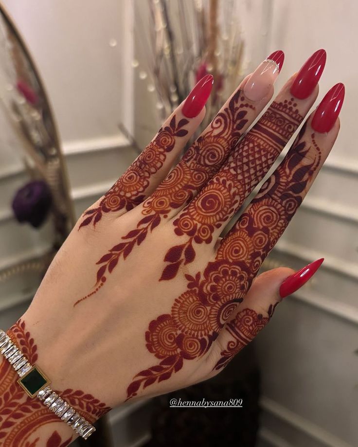 Punjabi Royal Mehndi Design (11) Punjabi Royal Mehndi Design (11)