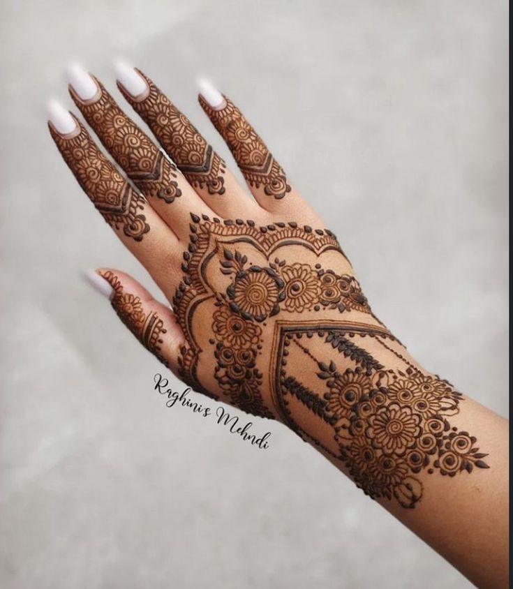 Punjabi Royal Mehndi Design Front Hand (27) Punjabi Royal Mehndi Design Front Hand (27)
