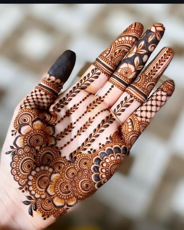 Punjabi Royal Mehndi Design Front Hand (40) Punjabi Royal Mehndi Design Front Hand (40)