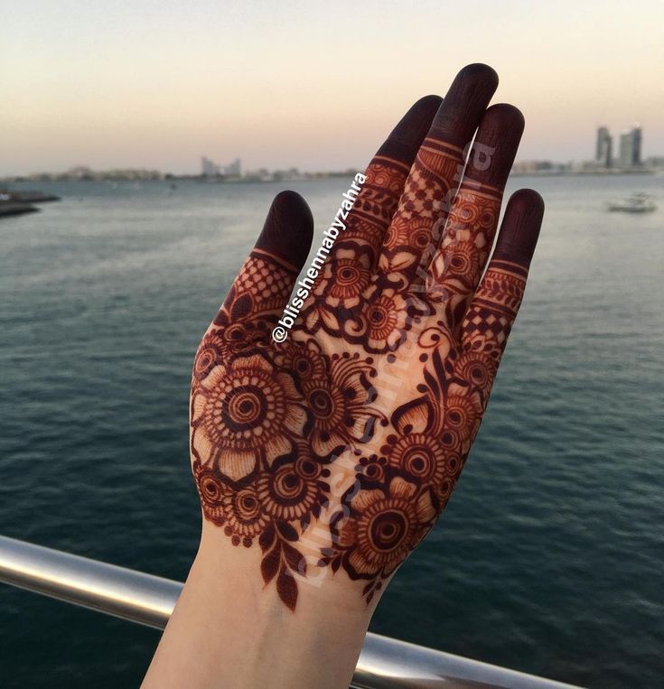 Punjabi Royal Mehndi Design Front Hand (42) Punjabi Royal Mehndi Design Front Hand (42)