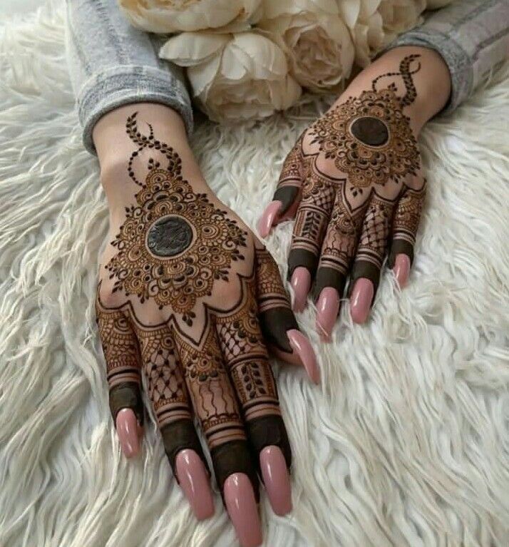 Punjabi back Hand Mehndi Design (4) Punjabi back Hand Mehndi Design (4)