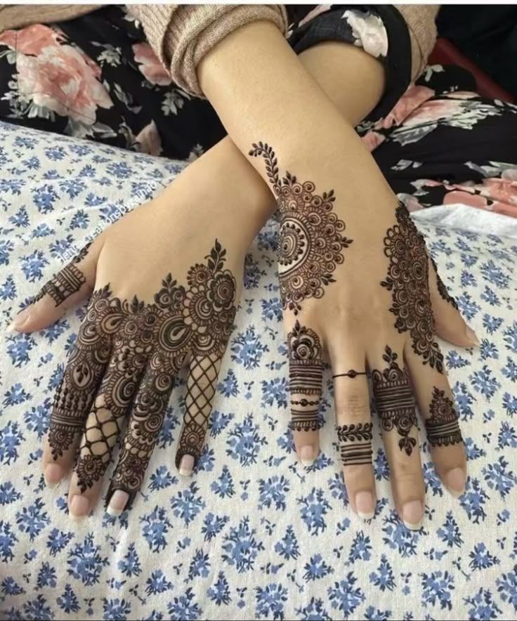 Simple Mehndi Design Images (14)