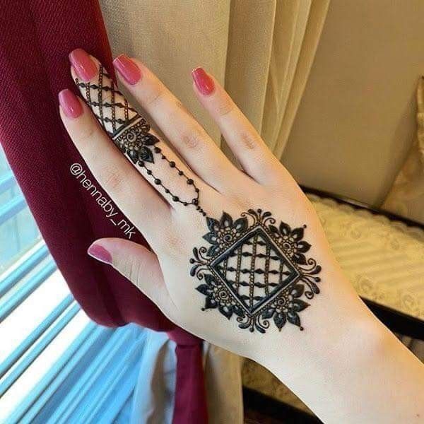 Simple Mehndi Design Images (8)