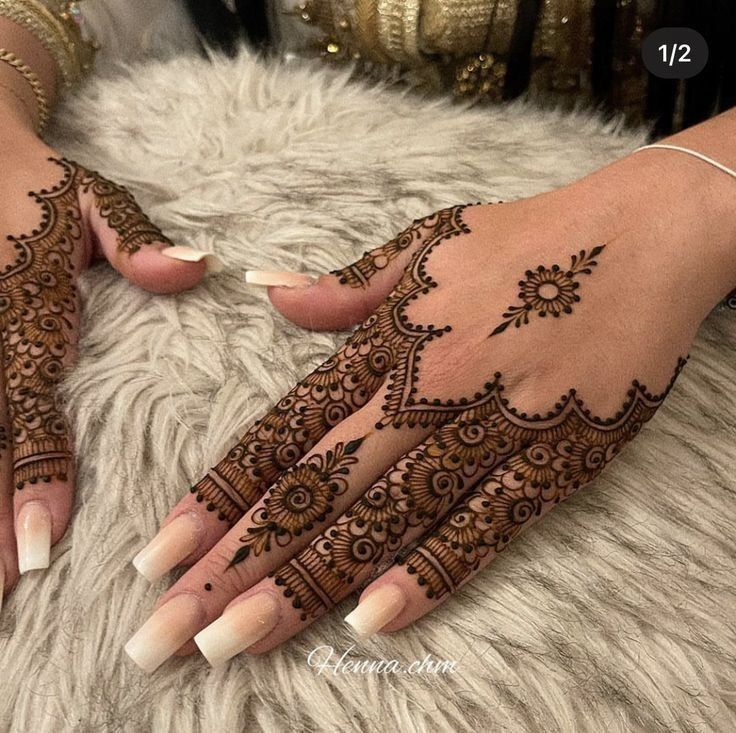 Simple Mehndi Design Photos (4)
