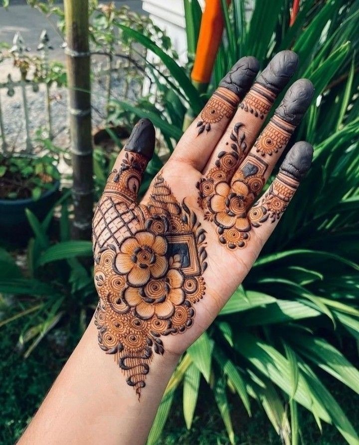 imgi 124 arabic instagram royal front hand mehndi design simple and beautiful 1