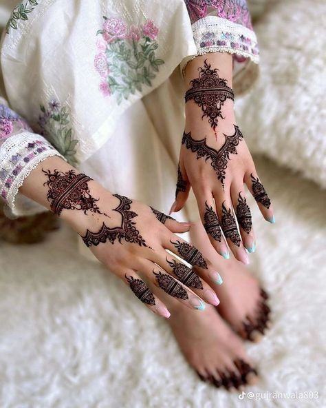 imgi 19 Finger Mehndi Design Images 75 imgi 19 Finger Mehndi Design Images 75