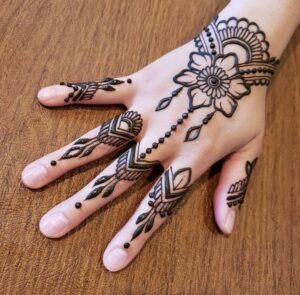 imgi 207 mehndi designs for kids front hand simple and beautiful 300x295