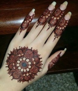 imgi 399 simple mehndi design photo child 256x300