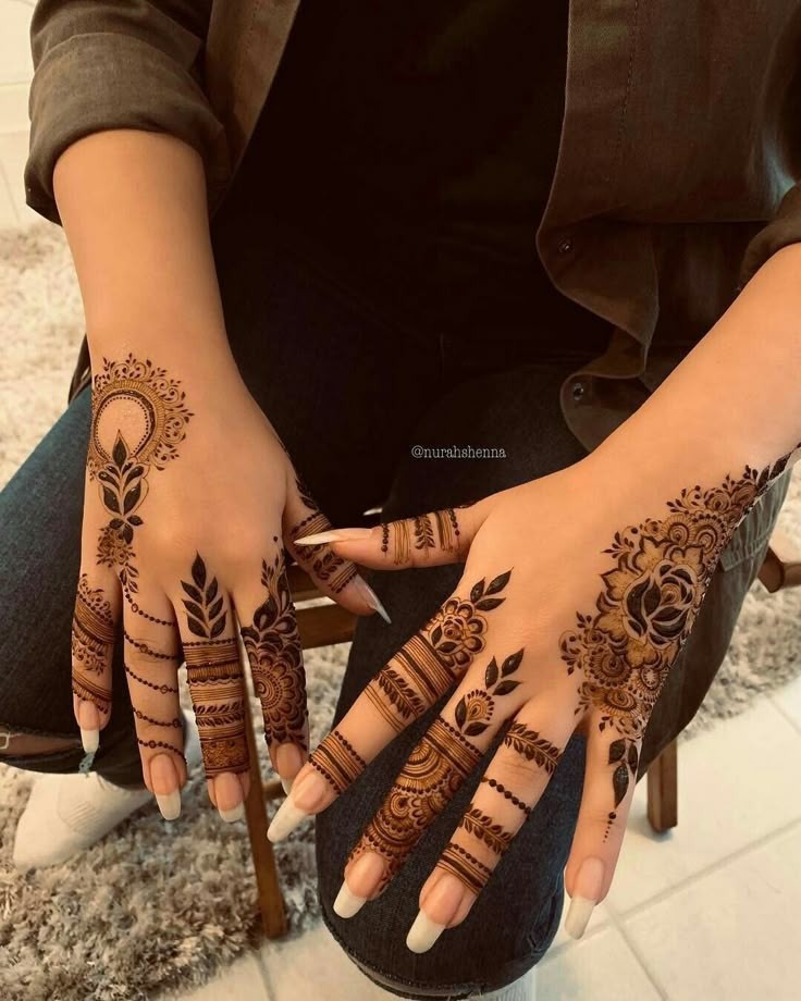 mehandi designs simple photo