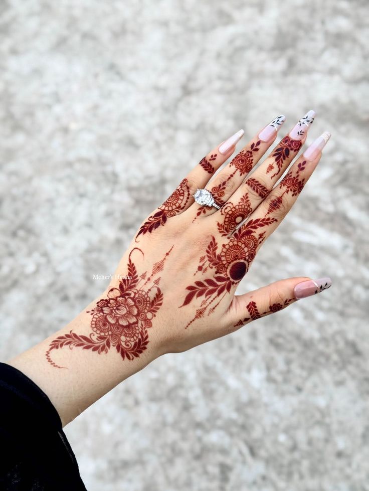 Easy Mehndi Design Beautiful (18) Easy Mehndi Design Beautiful (18)