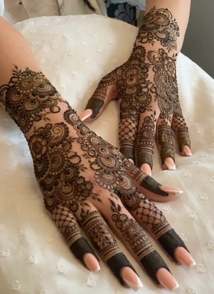 Easy Mehndi Design Beautiful (31) Easy Mehndi Design Beautiful (31)