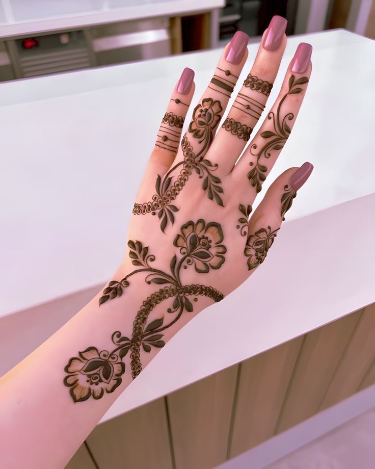 Easy Mehndi Design Beautiful (40) Easy Mehndi Design Beautiful (40)