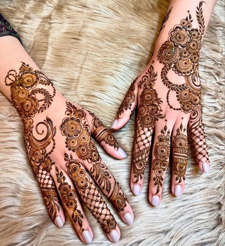 Easy Mehndi Design Beautiful (42) Easy Mehndi Design Beautiful (42)