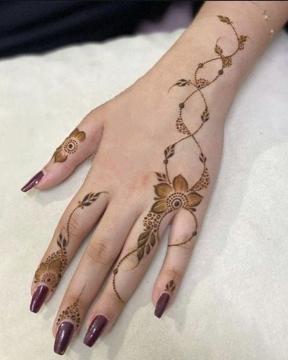 New Simple Mehndi Design (26)