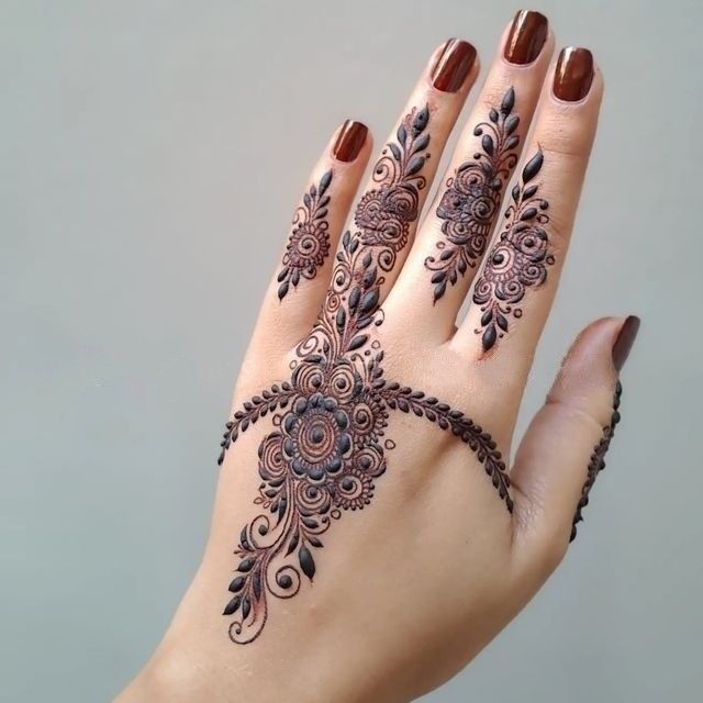 New Simple Mehndi Design (33)