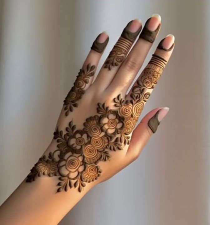 Punjabi Royal Mehndi Design (50) Punjabi Royal Mehndi Design (50)