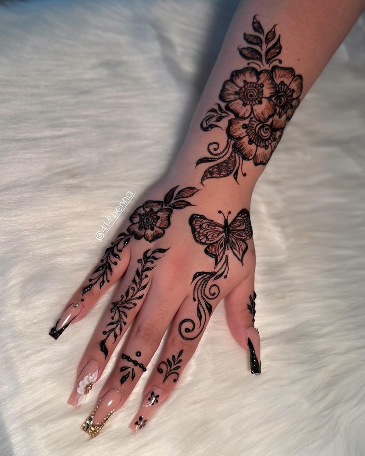 Royal Easy and Beautiful Mehndi Design (21) Royal Easy and Beautiful Mehndi Design (21)