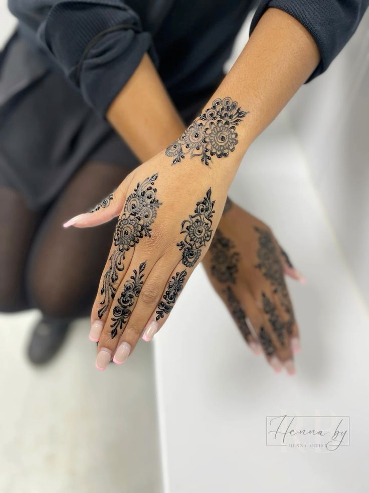 Royal Easy and Beautiful Mehndi Design (23) Royal Easy and Beautiful Mehndi Design (23)