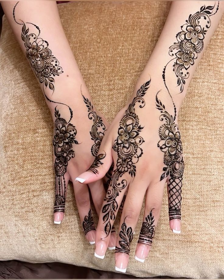 Royal Easy and Beautiful Mehndi Design (25) Royal Easy and Beautiful Mehndi Design (25)