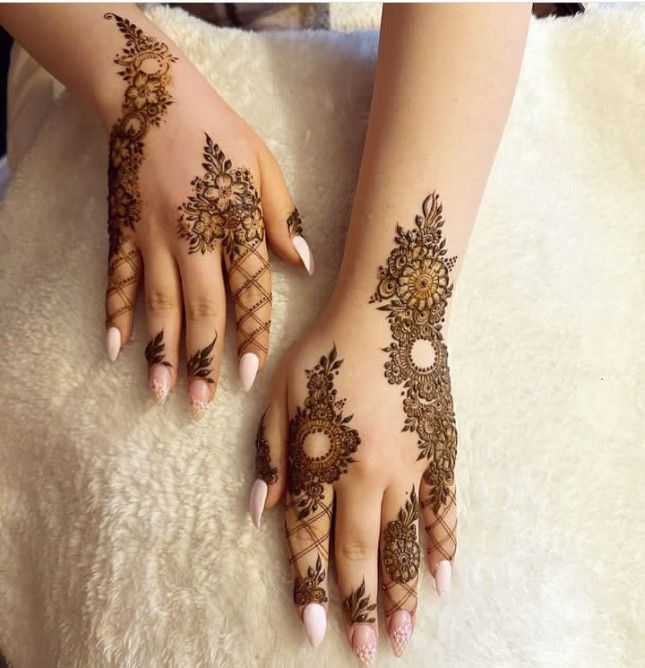 Royal Easy and Beautiful Mehndi Design (34) Royal Easy and Beautiful Mehndi Design (34)