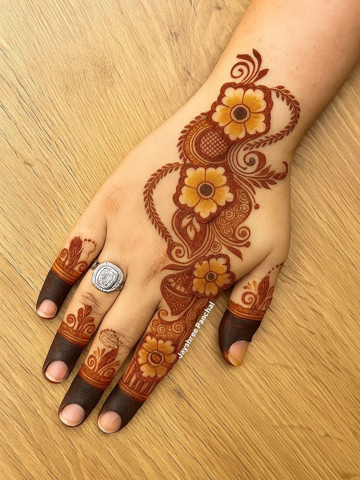 Royal Mehndi Designs Arabic Styles (32)