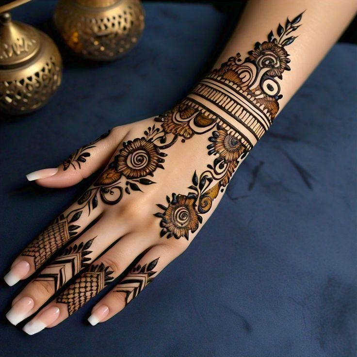 Royal Mehndi Designs Arabic Styles (45)