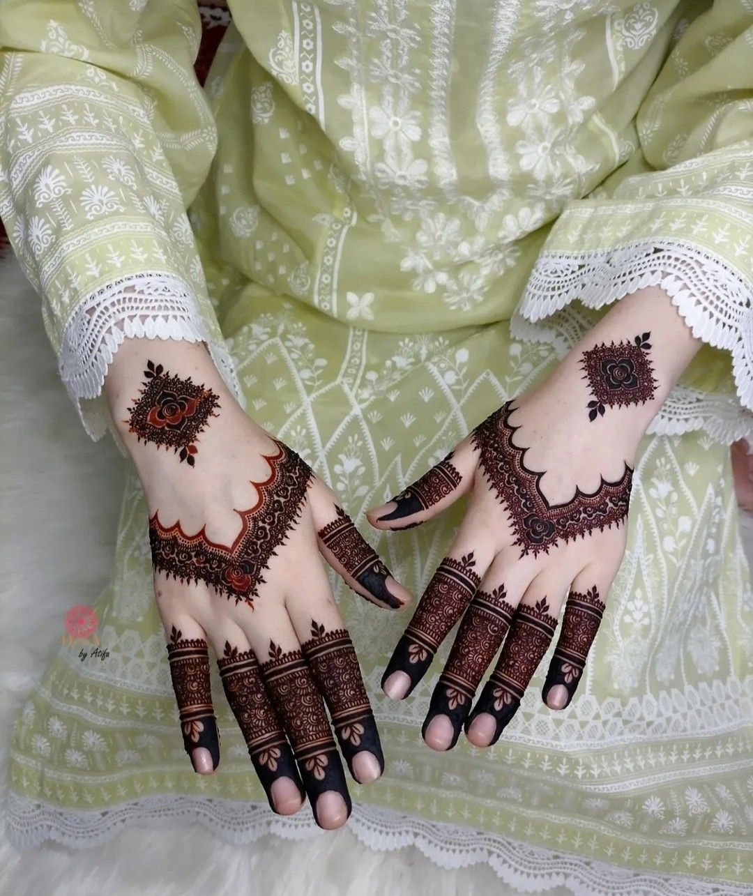 b0b8b0ced2f18c3b20f30de689504f7e