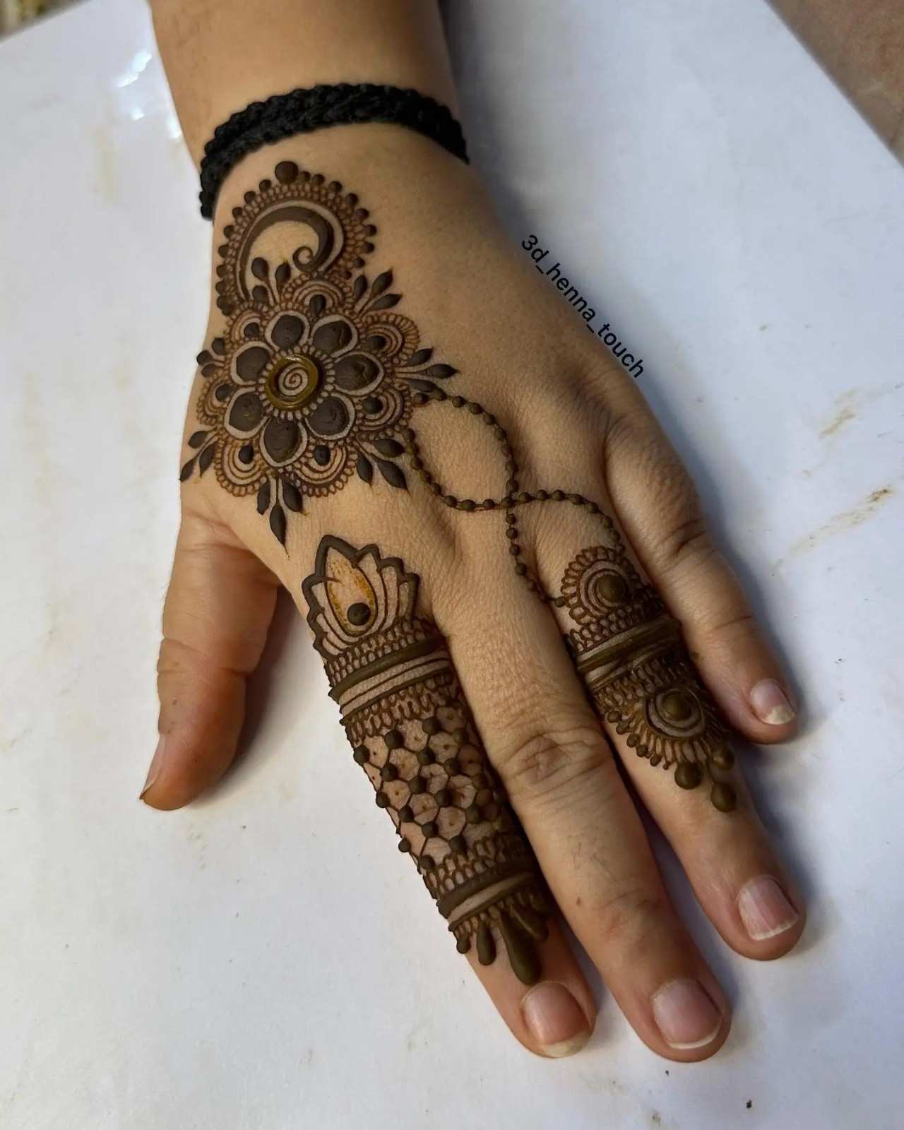imgi 171 126025 finger mehndi design 3d henna touch 2
