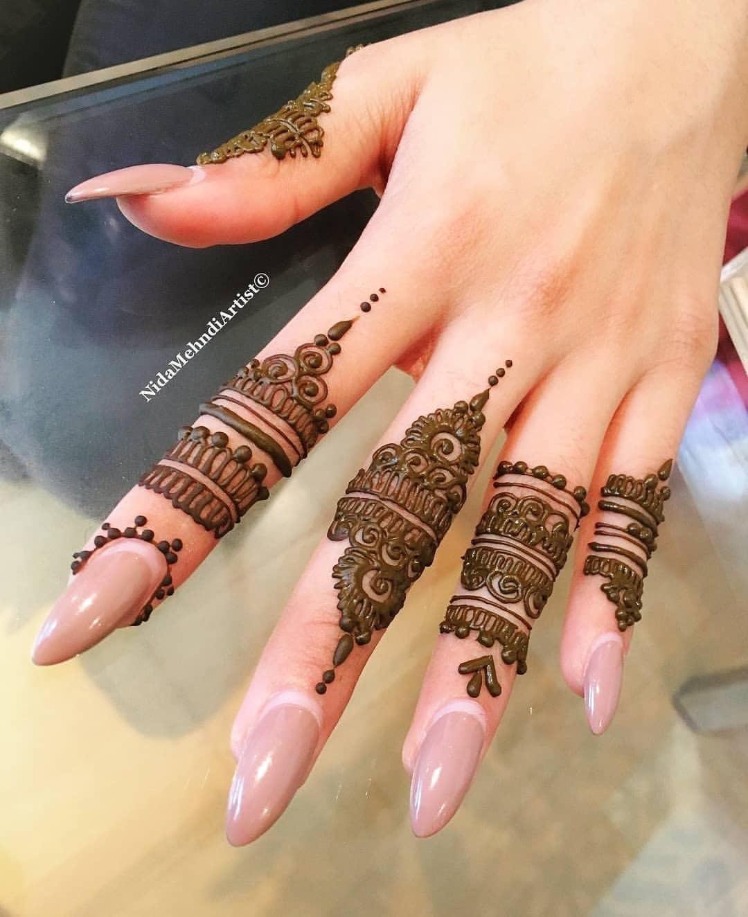 imgi 243 123509 himani s henna