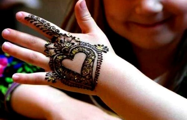 imgi 32 heart mehndi design