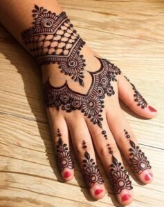 imgi 359 best and simple mehndi designs for kids 1 237x300