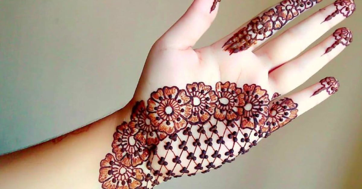 Beautiful One Side Mehndi Design