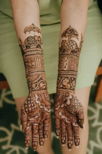 Check out trending bridal mehndi styles 683x1024