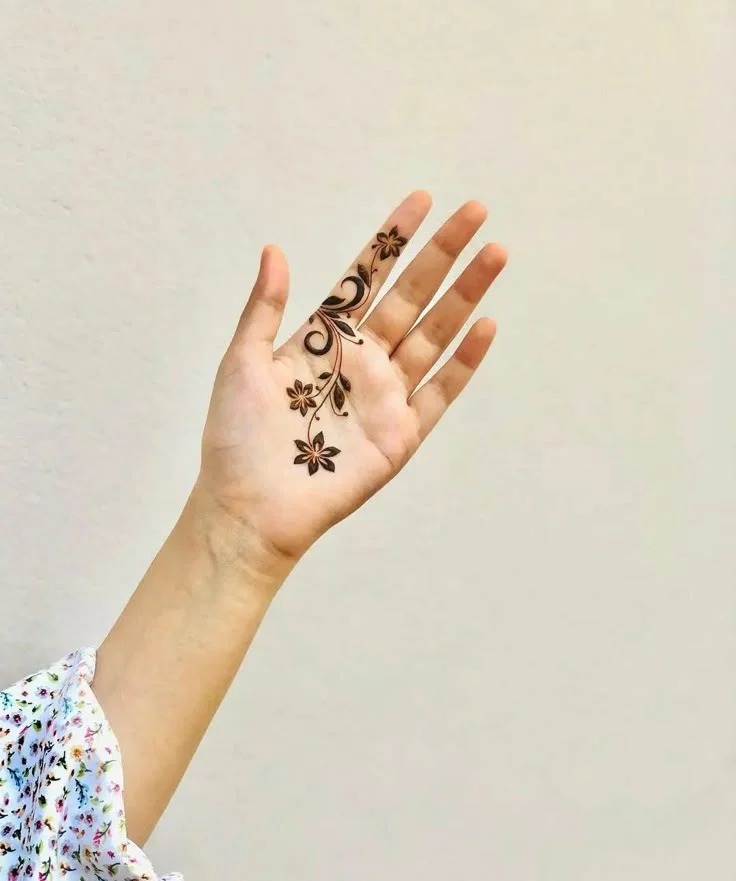 Easy Flower Mehndi Design For Front Hand