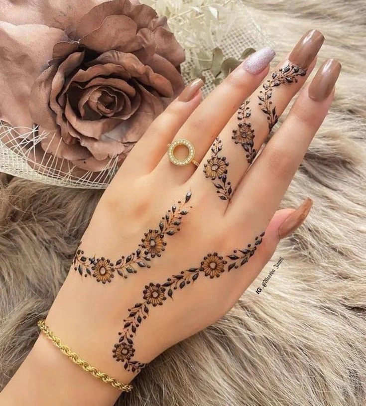 Flower Baby Mehndi Design