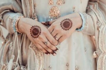 Minimal mehndi design