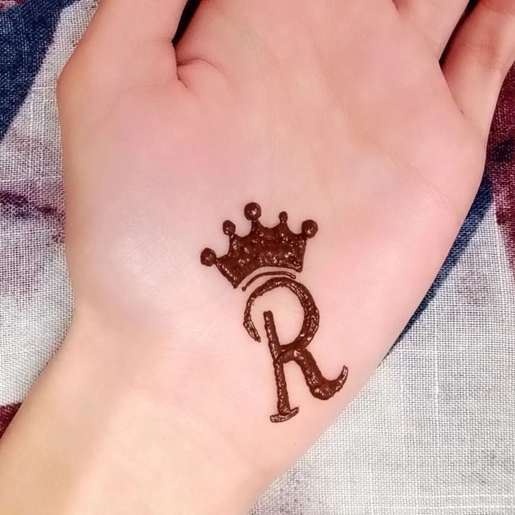 Simple Name Mehndi Design