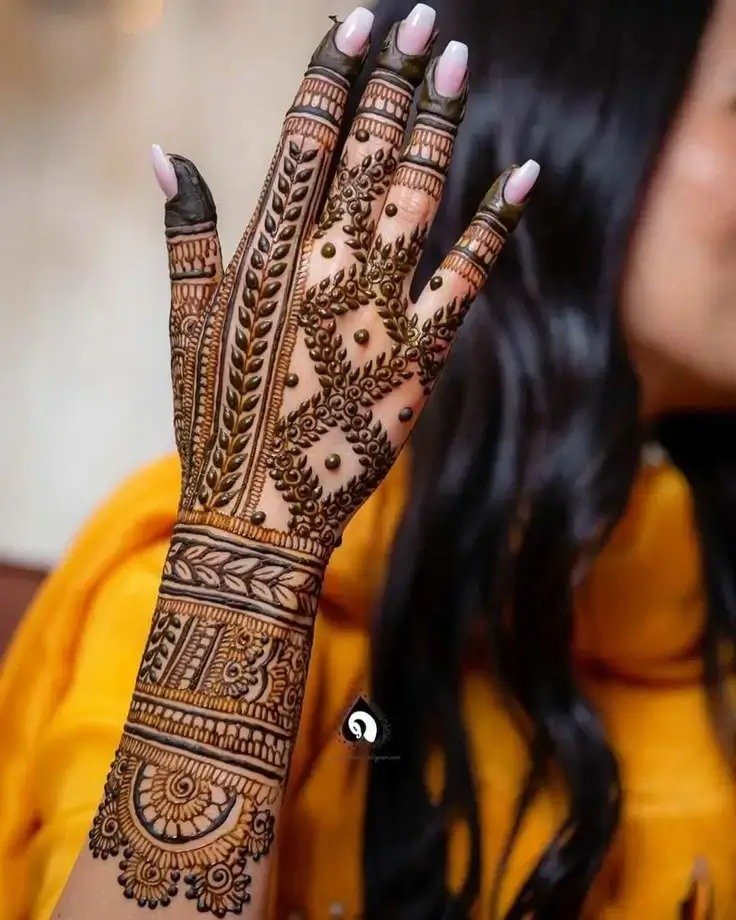 bharwa design mehndi