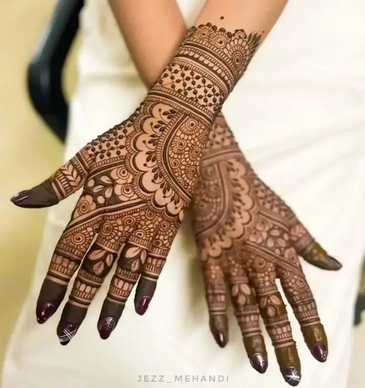 bharwa mehndi back hand