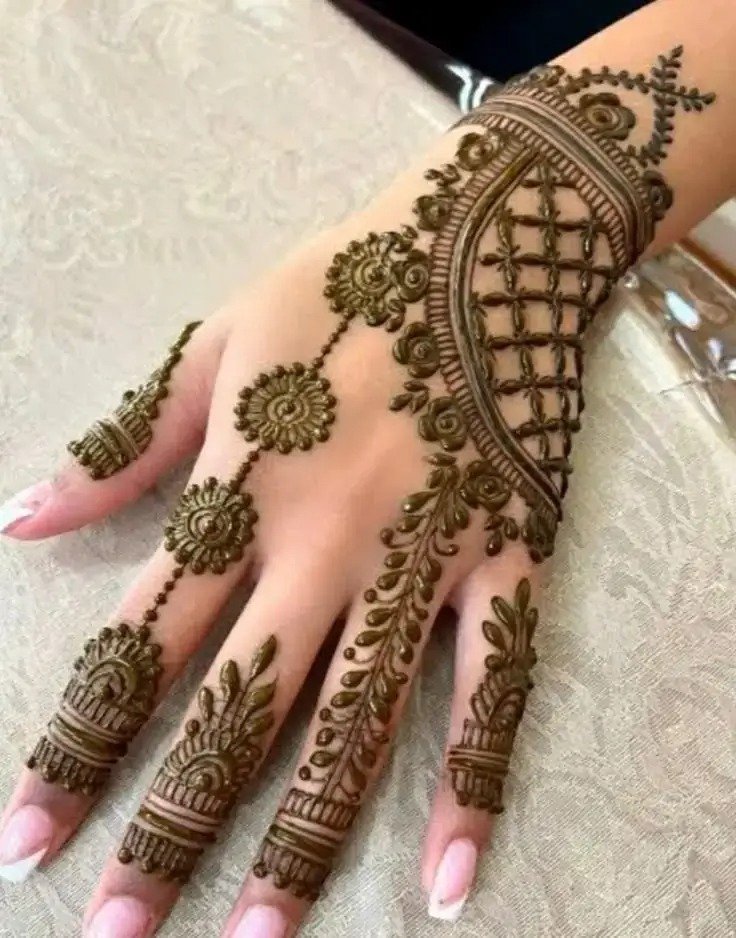 bharwa very simple mehndi design