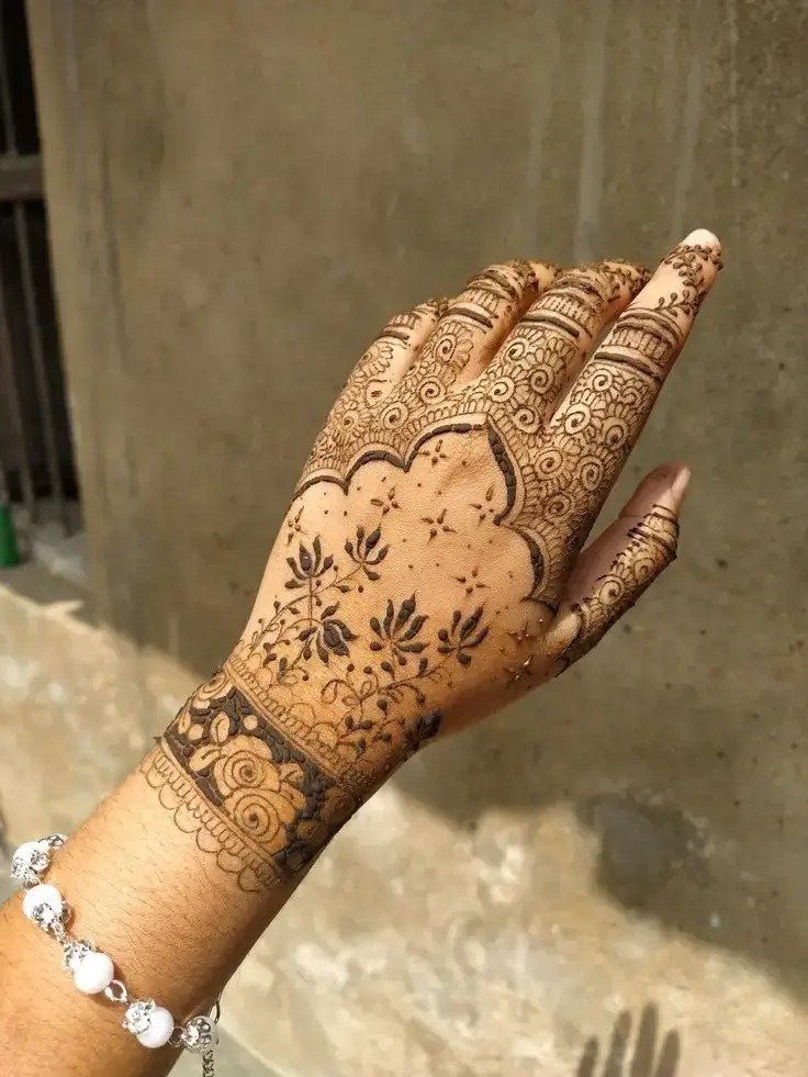 easy bharwa mehndi design front hand