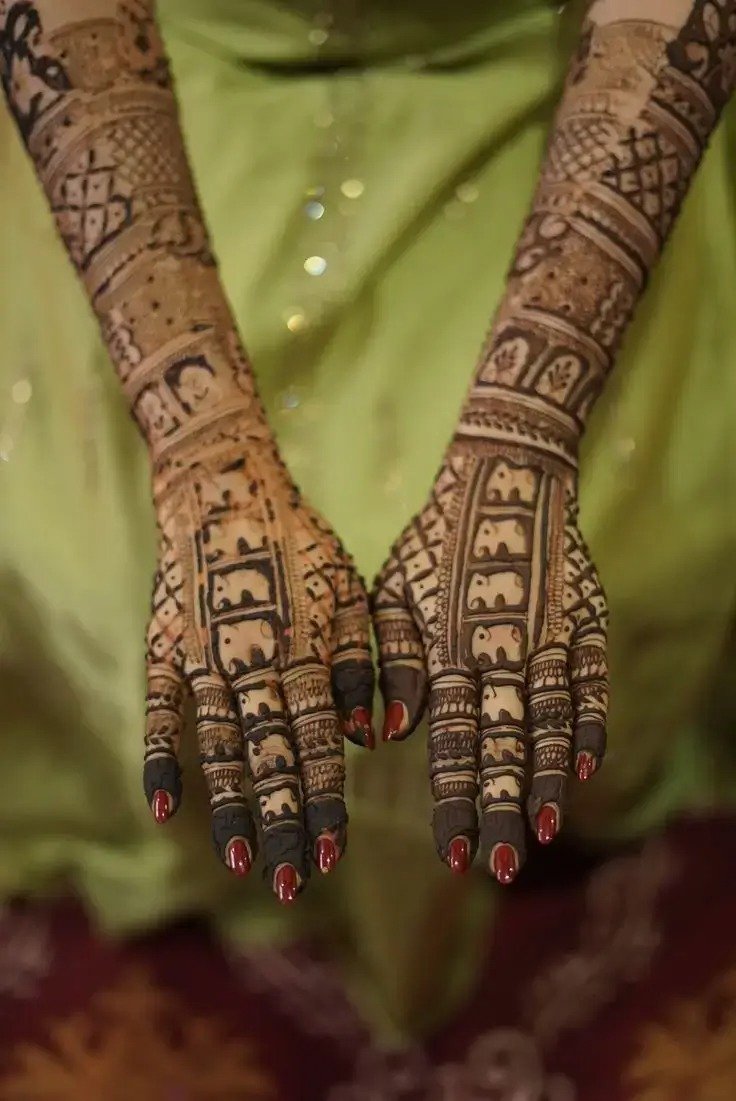 new bharwa mehndi design