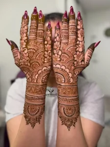 ब्राइडल मेहंदी