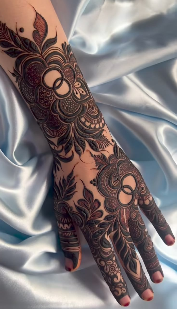 Arabic Henna New Mehndi Design Back Hand