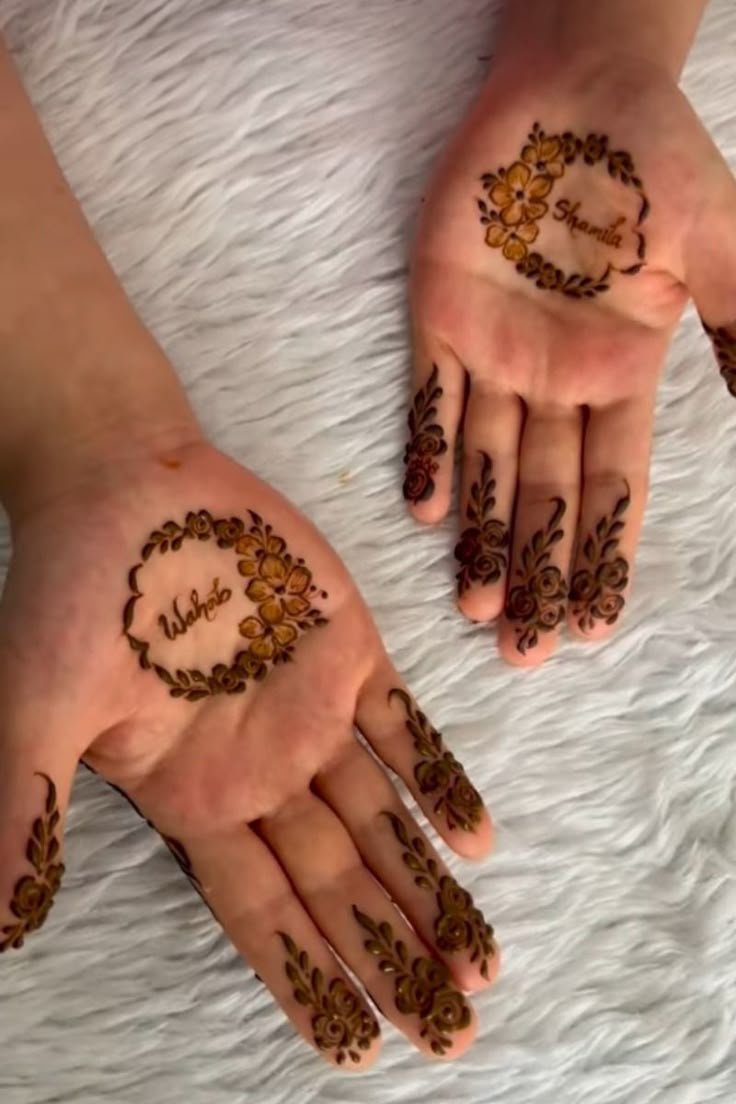 Floral Name Mehndi Design