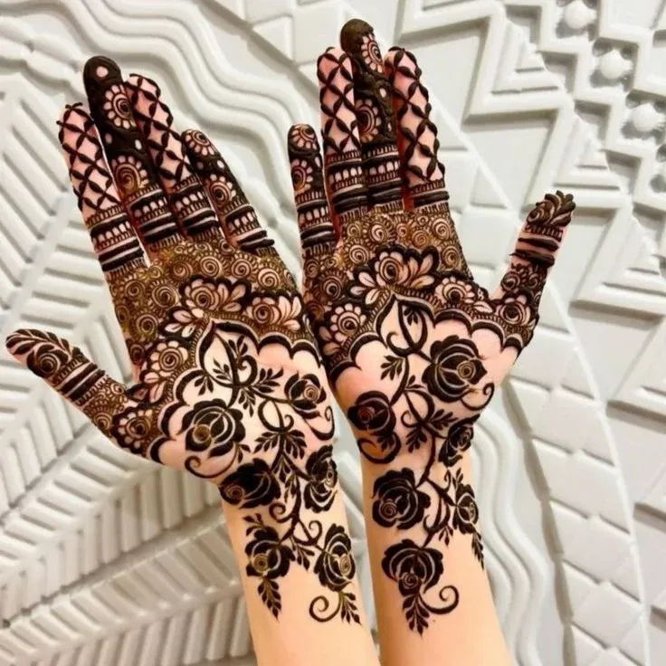 Front Hand Simple Mehndi Design