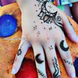 Short Mehndi Design Back Hand Short Mehndi Design Back Hand
