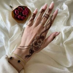Simple Short Mehndi Design Simple Short Mehndi Design